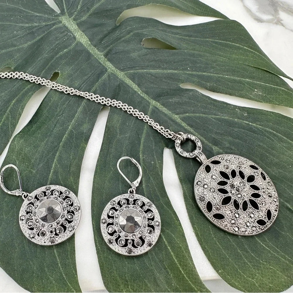 Marcasite Medallion Necklace and New Earrings Silver-tone Round Circle B… - Picture 1 of 11